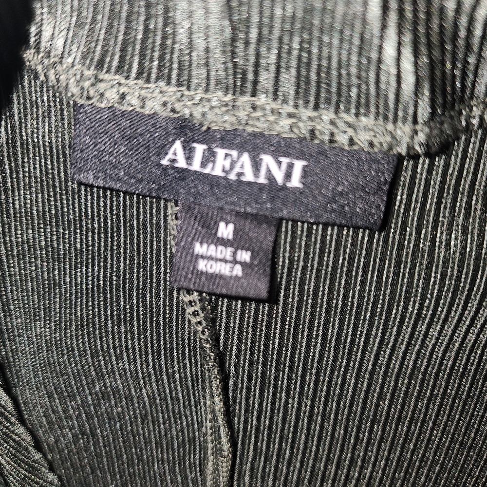 Alfani Chic Dark Green 2pc Pant Outfit - Picture 3 of 6
